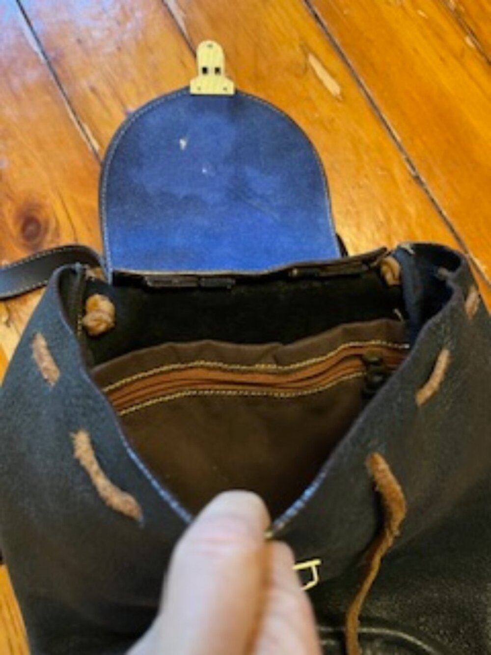 Leather Backpack - Picture 4 of 5